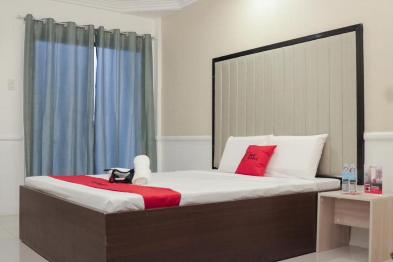 Reddoorz Premium @ Wireless Mandaue Cebu Hotell Rom bilde
