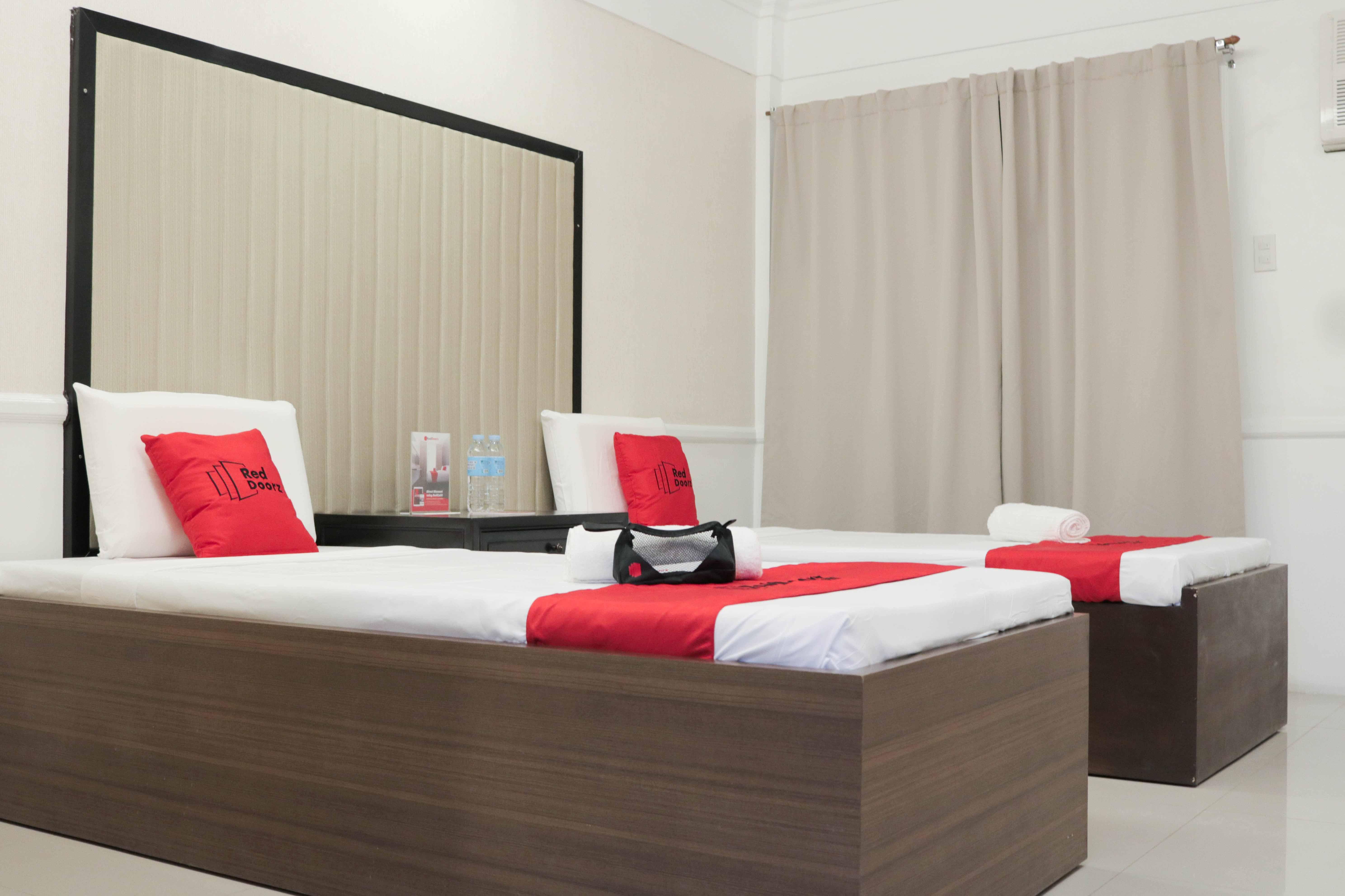 Reddoorz Premium @ Wireless Mandaue Cebu Hotell Eksteriør bilde
