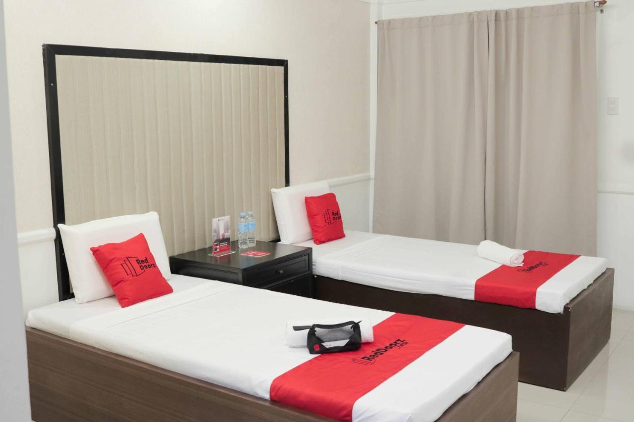 Reddoorz Premium @ Wireless Mandaue Cebu Hotell Eksteriør bilde